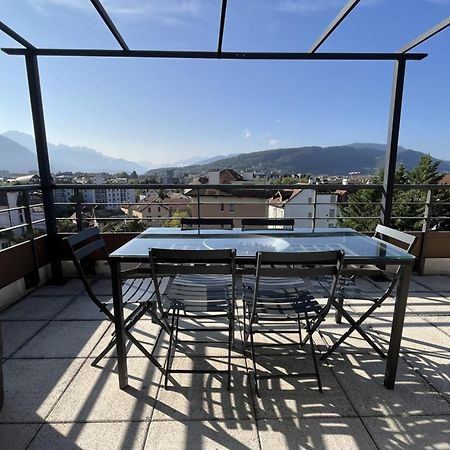 Appartement Penthouse Flat South-Facing Terrace - Welkeys à Annecy Extérieur photo