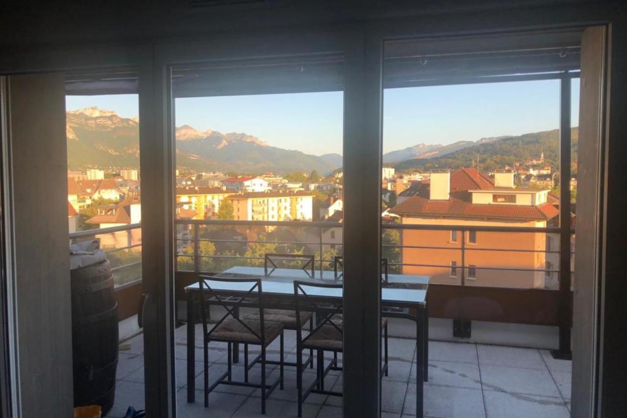 Appartement Penthouse Flat South-Facing Terrace - Welkeys à Annecy Extérieur photo