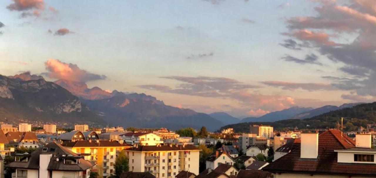 Appartement Penthouse Flat South-Facing Terrace - Welkeys à Annecy Extérieur photo