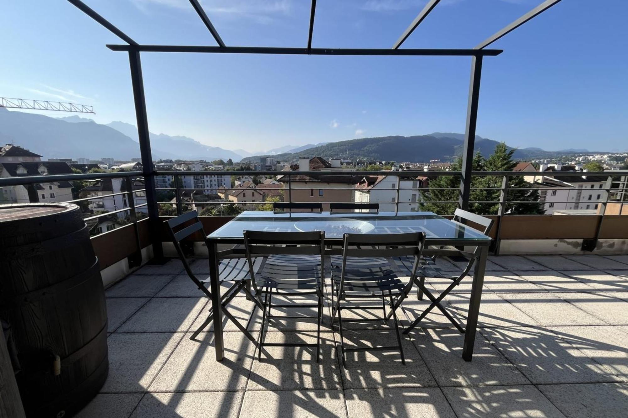 Appartement Penthouse Flat South-Facing Terrace - Welkeys à Annecy Extérieur photo